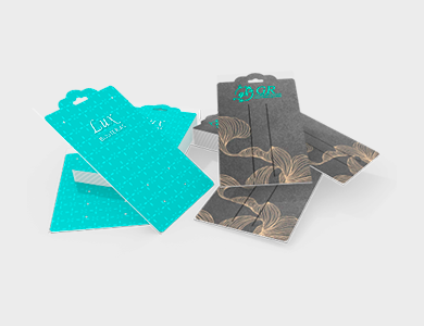 Cartela de Bijuteria Formatos Especiais Couchê 300g Verniz Total Frente 10x15cm - 4x0 - 100 unid